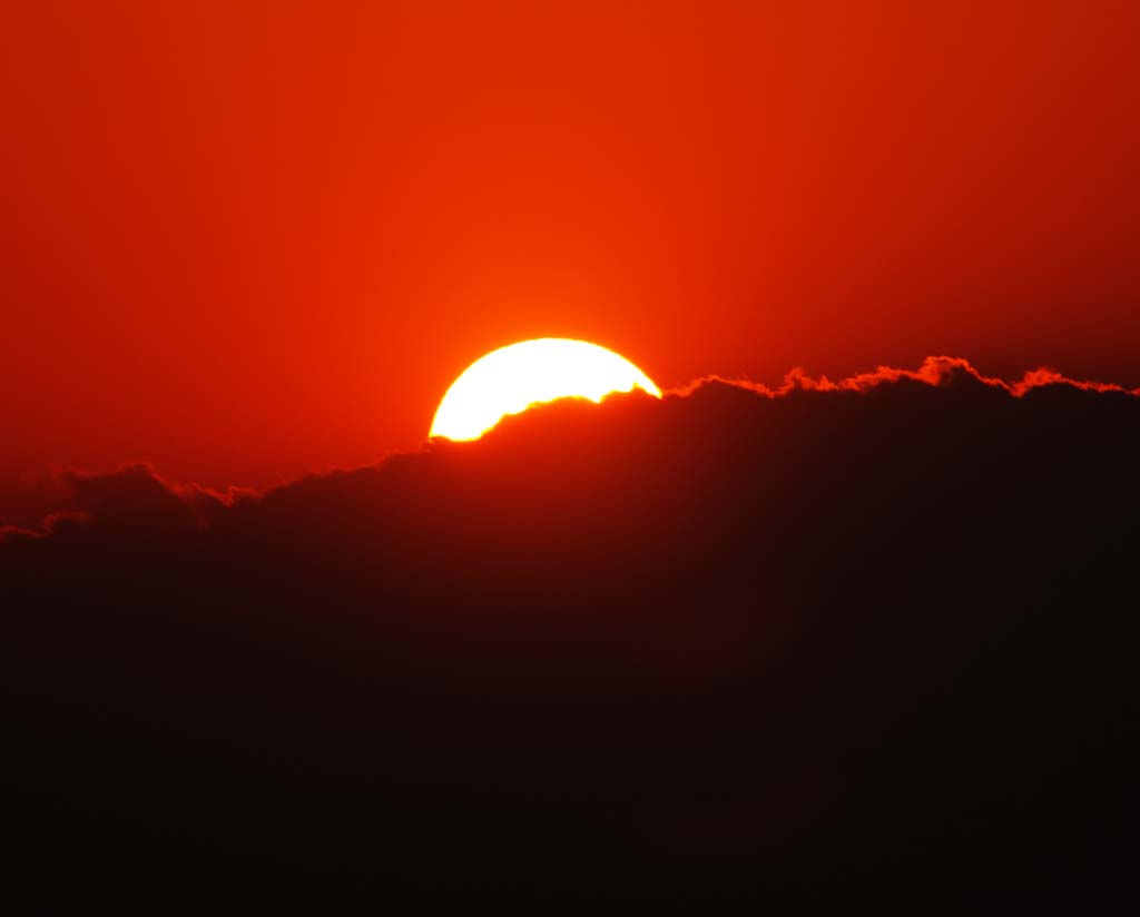 Foto, materiell, befreit, Landschaft, Bild, hat Foto auf Lager,Die Rahmensonne, die untergeht, Das Setzen von Sonne, Rot, Die Sonne, Bei Dunkelheit