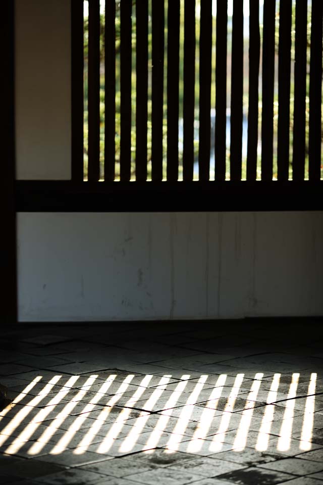 Foto, materiell, befreit, Landschaft, Bild, hat Foto auf Lager,Der Schrein von Tofuku-ji Temple-Grnder, Chaitya, Gitterfenster, Licht, Schatten