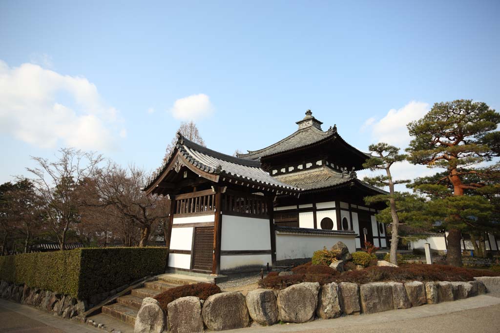 fotografia, materiale, libero il panorama, dipinga, fotografia di scorta,Magazzino di Tempio di Tofuku-ji per tenere il sacre scritture buddista, Chaitya, tetto piramide-sagomato, Il libro sacro, Libri classici