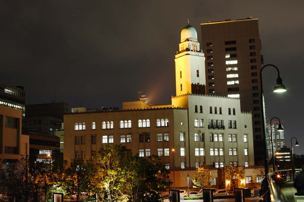 photo,material,free,landscape,picture,stock photo,Creative Commons,Yokohama Customs House, dome, The tower of the queen, BCS Prize, Three Yokohama towers