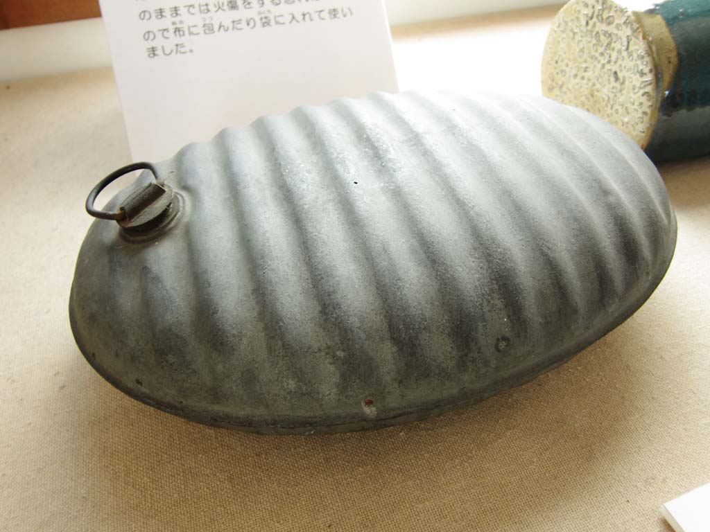 Foto, materiell, befreit, Landschaft, Bild, hat Foto auf Lager,Meiji-mura Village Museum Warmwasserflasche, Heizung, , Die Wrme, Zinnteller