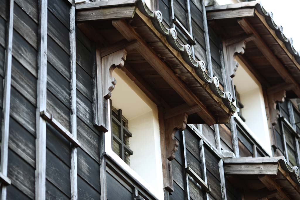 photo,material,free,landscape,picture,stock photo,Creative Commons,The world wine cellar of the Meiji-mura Village Museum chrysanthemum, building of the Meiji, wine cellar, Japanese-style building, Sake