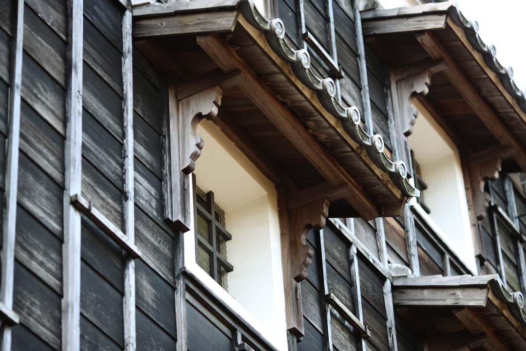 photo,material,free,landscape,picture,stock photo,Creative Commons,The world wine cellar of the Meiji-mura Village Museum chrysanthemum, building of the Meiji, wine cellar, Japanese-style building, Sake