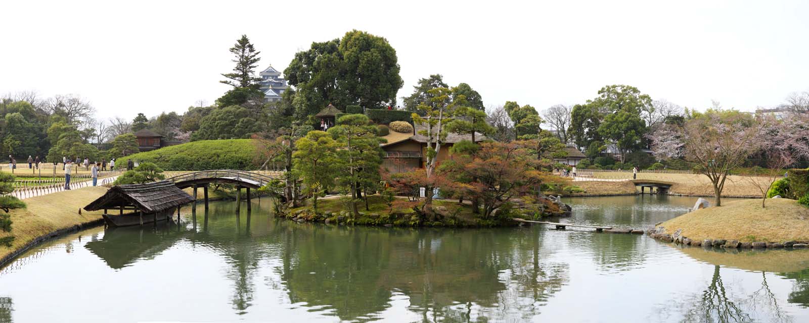 fotografia, materiale, libero il panorama, dipinga, fotografia di scorta,Lo stagno della palude di Giardino di Koraku-en, cabina che rimane, castello, albero ciliegio, I giapponesi fanno del giardinaggio