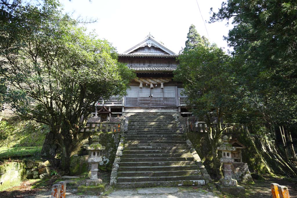 photo, la matire, libre, amnage, dcrivez, photo de la rserve,Poison du rat arsenical d'Iwami-argent-mine Temple Sahimeyama, escalier de pierre, Feston de la paille shintoste, Mt. Sanbe-san, Dieu de montagne