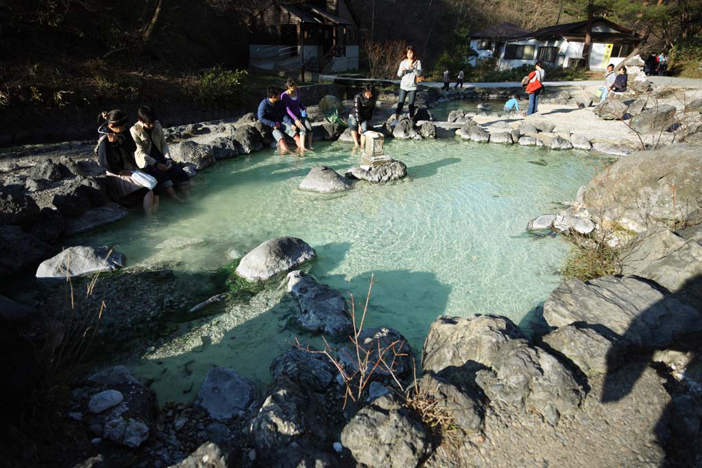 photo, la matire, libre, amnage, dcrivez, photo de la rserve,Une berge du Kusatsu source chaude  l'ouest, pierre, source chaude, Soufre, Service bouddhiste pour les enfants chous