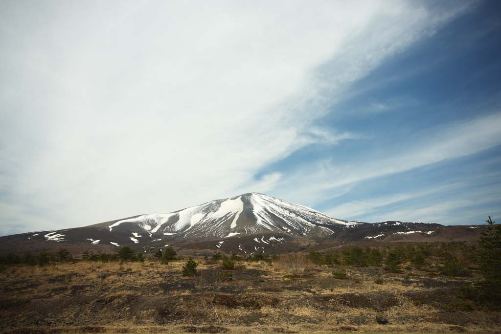 photo,material,free,landscape,picture,stock photo,Creative Commons,Mt. Asama-yama, Snow, volcano, Bave rock, 
