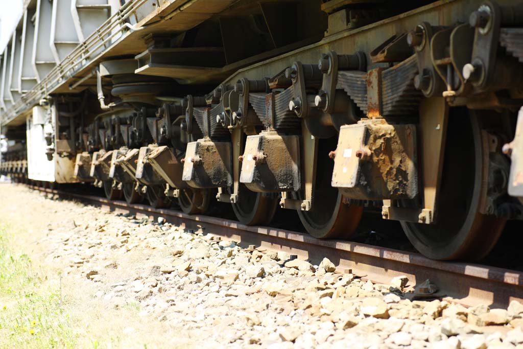 Foto, materiell, befreit, Landschaft, Bild, hat Foto auf Lager,Frachtauto fr schwere Gter damit 300, Eisenbahn, Verfolgen Sie Konstruktion, Diesell, Rad