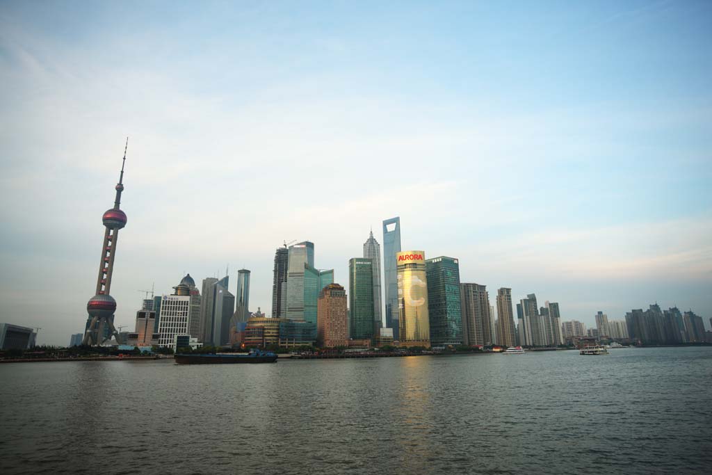 Foto, materieel, vrij, landschap, schilderstuk, bevoorraden foto,Een torenflat van Sjanghai, Hoogbouw, Schip, Blauwe lucht, Torenflat