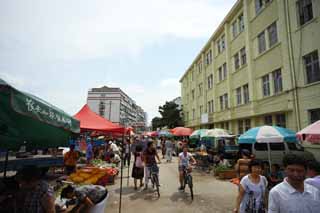 Foto, materieel, vrij, landschap, schilderstuk, bevoorraden foto,Een diepe rode profijt markt, Markt, Straat stal, Boodschappend doend, Leven