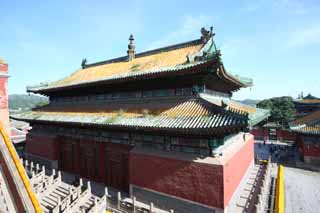 photo,material,free,landscape,picture,stock photo,Creative Commons,Puning temple greatshrinehall, great statue of Buddha temple, Chaitya, Faith, Manes car