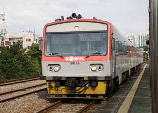 photo,material,free,landscape,picture,stock photo,Creative Commons,A Korean railroad, , KORAIL, vehicle, train