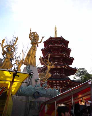 Foto, materiell, befreit, Landschaft, Bild, hat Foto auf Lager,Kawasakidaishi-Oktagon fnf Storeyed-Pagode, Buddhistisches Bild, mittler interessieren Sie Turm, himmlische Maid, Ich werde in roten gemalt