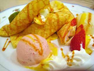 photo,material,free,landscape,picture,stock photo,Creative Commons,Crepe, Crepe, banana, strawberry, Ice cream