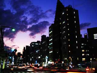 photo,material,free,landscape,picture,stock photo,Creative Commons,At dark, building, signal, cloud, Tail lamp