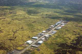 photo,material,free,landscape,picture,stock photo,Creative Commons,Hawaii Island aerial photography, factory, warehouse, lava plateau, heavy industrial machine