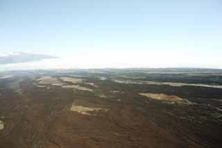 photo,material,free,landscape,picture,stock photo,Creative Commons,Hawaii Island aerial photography, Lava, dead tree, crack in the ground, Desert