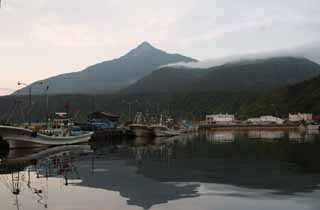 ,,, ,,,Mt.   - fuji Rishiri  .  ,  ., ., .  ,    Oshidomari.  