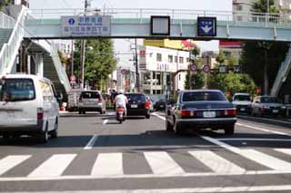 photo,material,free,landscape,picture,stock photo,Creative Commons,Nakahara Kaido Street, automobile, asphalt, crosswalk, footbridge