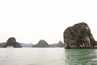 photo,material,free,landscape,picture,stock photo,Creative Commons,Halong Bay, , , , 