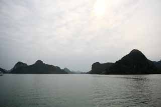 photo,material,free,landscape,picture,stock photo,Creative Commons,Halong Bay, , , , 