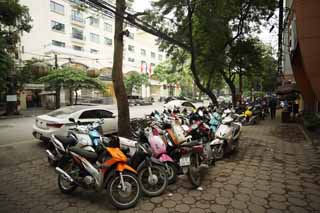 photo,material,free,landscape,picture,stock photo,Creative Commons,Sidewalk in Hanoi, , , , 