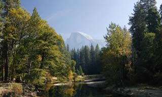 Foto, materiell, befreit, Landschaft, Bild, hat Foto auf Lager,Stille Halbe Kuppel des Herbstes, Fluss, Berg, Wald, Panoramcomposition