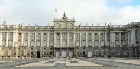 photo,material,free,landscape,picture,stock photo,Creative Commons,Madrid Royal Palace?, , , , 