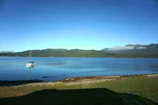 photo,material,free,landscape,picture,stock photo,Creative Commons,Lake Te Anau, , , , 