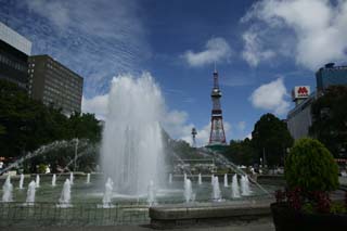 Foto, materiell, befreit, Landschaft, Bild, hat Foto auf Lager,Es ist ein Park Sapporo-Universitt zufolge, Springbrunnen, Turm, das Besichtigen von Stelle, Sapporo