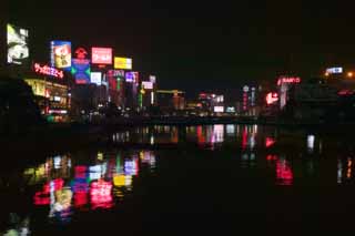 fotografia, materiale, libero il panorama, dipinga, fotografia di scorta,Giappone centrale vista serale, segnale di neon, fiume, La superficie dell'acqua, 
