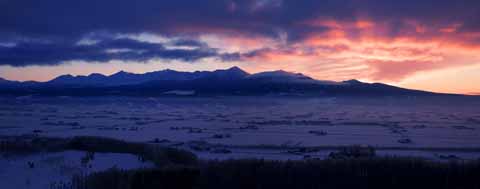 photo, la matire, libre, amnage, dcrivez, photo de la rserve,L'incandescence du matin de dix chane de montagnes des victoires, champ neigeux, montagne, arbre, champ