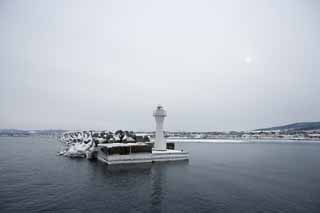 photo,material,free,landscape,picture,stock photo,Creative Commons,A lighthouse of Monbetsu, lighthouse, breakwater, port, The sea