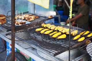 photo,material,free,landscape,picture,stock photo,Creative Commons,A burning condition banana, burning condition banana, Charcoal lighting a fire, stand, Yellow