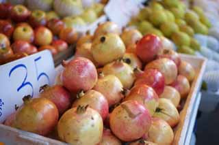 photo,material,free,landscape,picture,stock photo,Creative Commons,A pomegranate, pomegranate, pomegranate, fruit shop, pomegranate