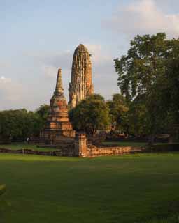 photo,material,free,landscape,picture,stock photo,Creative Commons,Wat Phraram, World's cultural heritage, Buddhism, pagoda, Ayutthaya remains