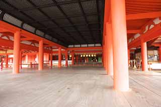 Foto, materieel, vrij, landschap, schilderstuk, bevoorraden foto,Een belangrijkste heiligdom van Itsukushima-jinja Heiligdom, Wereldwijd cultureel heritage, Belangrijkste heiligdom, Shinto heiligdom, Ik ben cinnabar rood