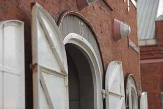 photo,material,free,landscape,picture,stock photo,Creative Commons,A door of a red brick warehouse, door, , red brick, warehouse