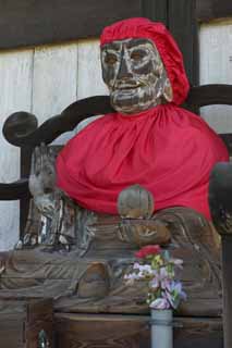 photo,material,free,landscape,picture,stock photo,Creative Commons,A wooden statue before the Todai-ji Temple Hall of the Great Buddha, wooden statue, An attendant image of Buddhist statue, Buddhism, Buddhist image