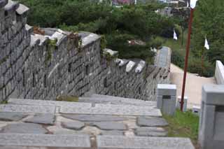 photo,material,free,landscape,picture,stock photo,Creative Commons,The castle wall of Hwaseong Fortress, castle, stone pavement, tile, castle wall