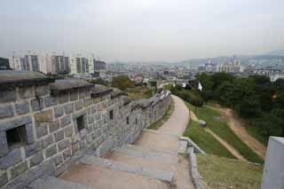 photo,material,free,landscape,picture,stock photo,Creative Commons,The castle wall of Hwaseong Fortress, castle, stone pavement, tile, castle wall