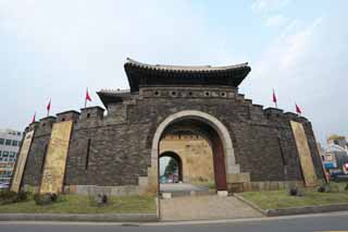 photo,material,free,landscape,picture,stock photo,Creative Commons,The eight gate, castle, The south gate, brick, castle wall