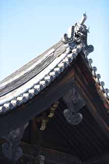 photo,material,free,landscape,picture,stock photo,Creative Commons,Gate on To-ji Temple , Buddhism, Roof tile, World Heritage, Oni