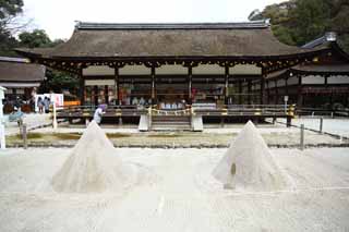 photo,material,free,landscape,picture,stock photo,Creative Commons,Kamigamo Shrine Sand corn, sand hill, Do it more, Satanophany, The Emperor