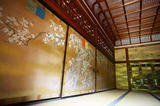 photo,material,free,landscape,picture,stock photo,Creative Commons,Ninna-ji Temple Shin-den, Gold leaf, Japanese-style room, Japanese traditional painting, Gorgeousness