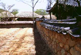 photo,material,free,landscape,picture,stock photo,Creative Commons,Roofed stone wall, tradition, , , 