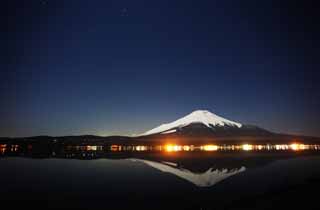 photo,material,free,landscape,picture,stock photo,Creative Commons,Mt. Fuji, Fujiyama, The snowy mountains, surface of a lake, Starlit sky