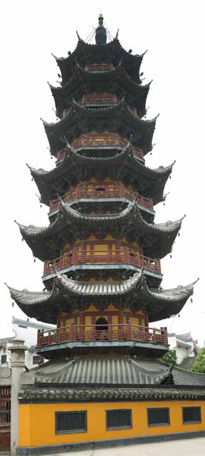 Foto, materieel, vrij, landschap, schilderstuk, bevoorraden foto,Een Ryuge menigte tempel Ryuge menigte toren, Boeddhisme, Pagoda, Geel, Annuteit van de vriendelijkheid toren