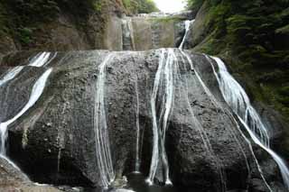 fotografia, material, livra, ajardine, imagine, proveja fotografia,Uma cachoeira de Fukuroda, westing o padre budista, Takikawa, Rio de Kuji, Komon Mito