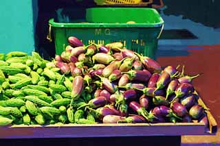 illustration,material,free,landscape,picture,painting,color pencil,crayon,drawing,An eggplant and a bitter gourd, vegetable store, An eggplant, bitter gourd, 